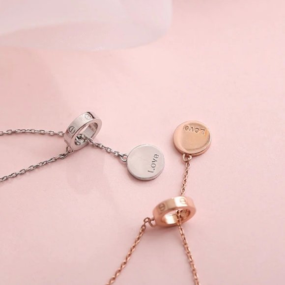 NEW Rose Gold/925 Sterling Silver Circle Necklace - Picture 4 of 9